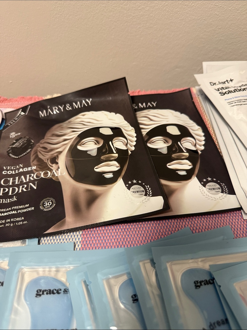 Assorted Facial Sheet Masks bundle - Picture 3 of 5